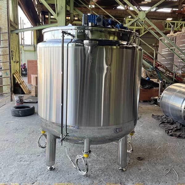 Electric heating mixing tank with VSD