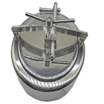 椭圆形内开人孔